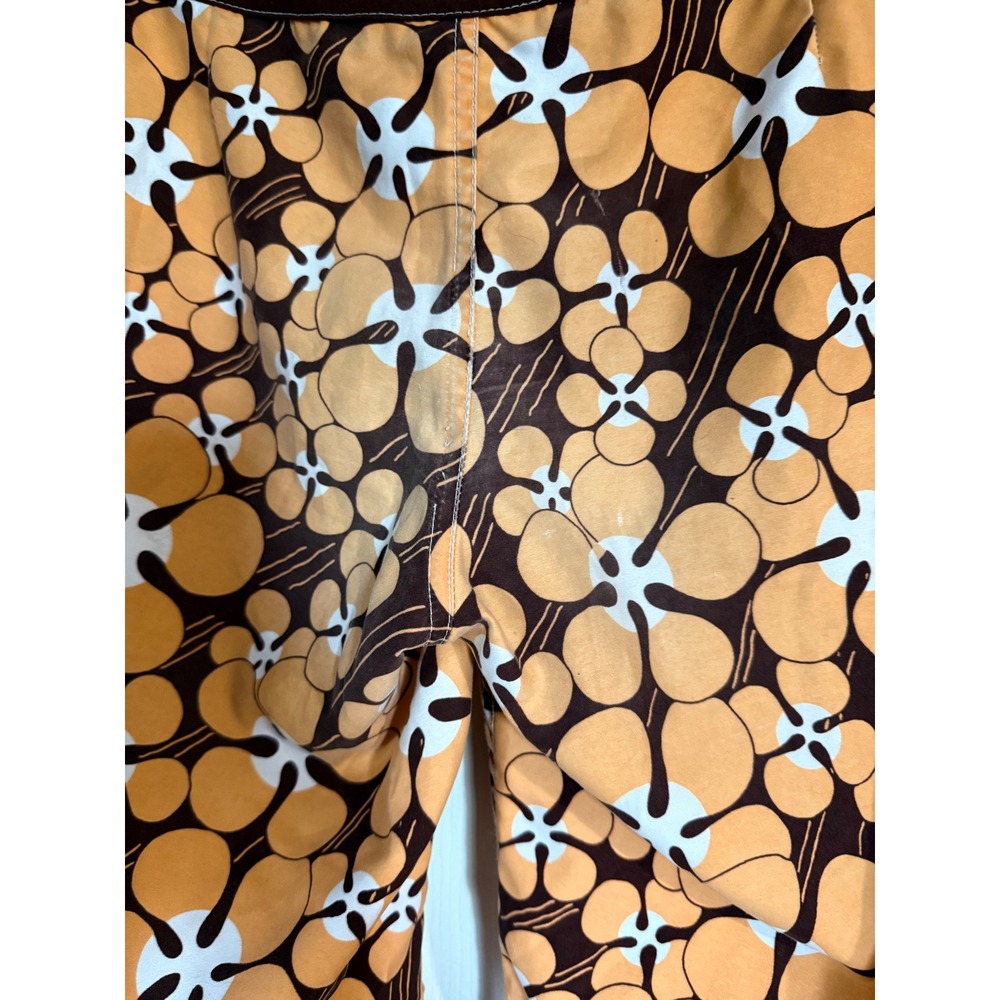 Water Girl Patagonia Board Pants Women's Orange Retro Floral
paddle boarding - Picture 4 of 6